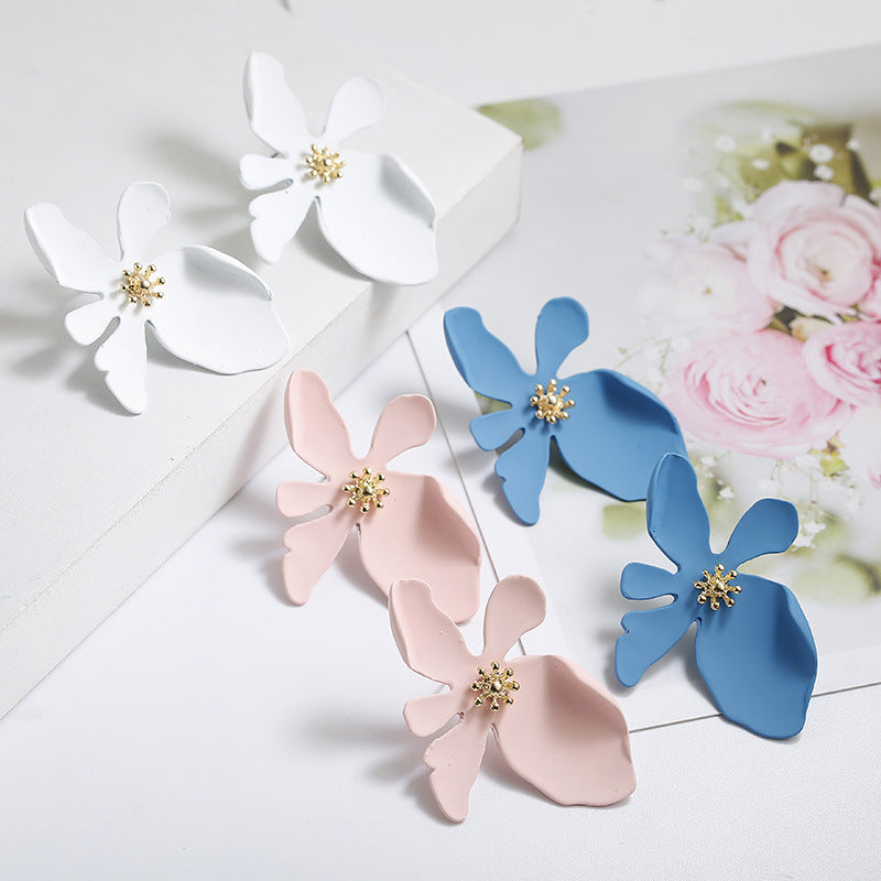 Fashion simple big flower earrings earrings