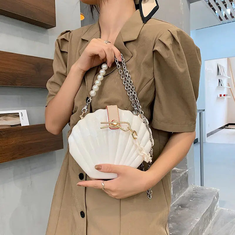 Elegant Shell-Shaped Crossbody Bag