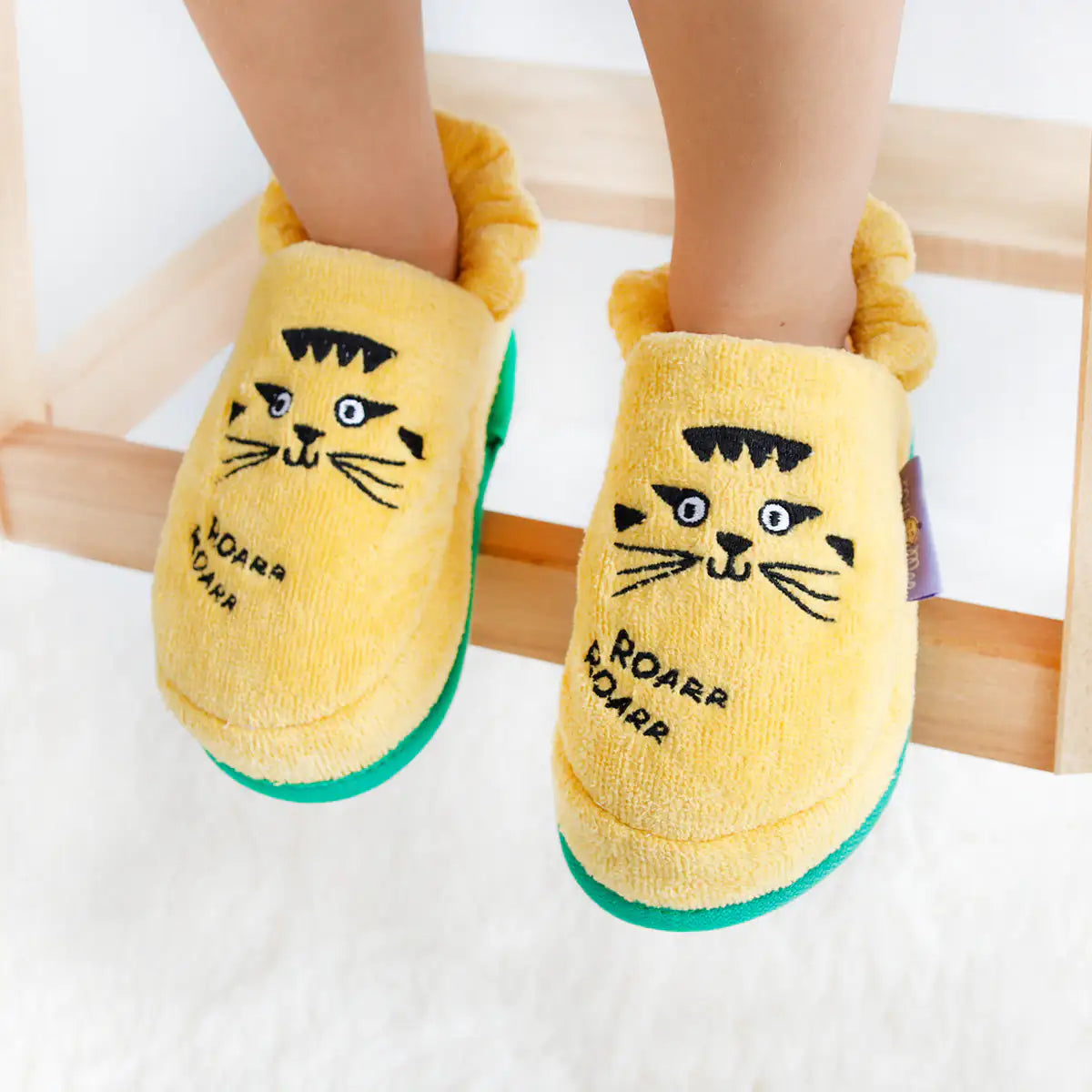 Milk&Moo Skater Cheetah Kids Slippers